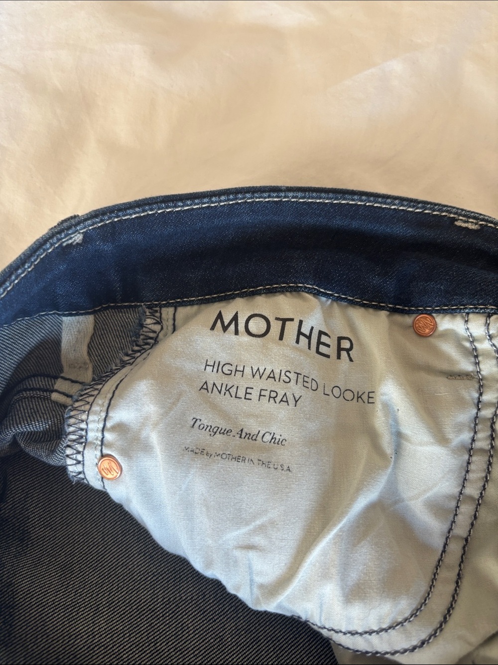 MOTHER High Waisted Looker Ankle Fray,
Tongue And Chic, 29 - Picture 5 of 10